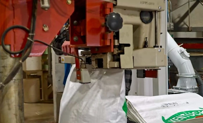 image of grass seeds packaging machines