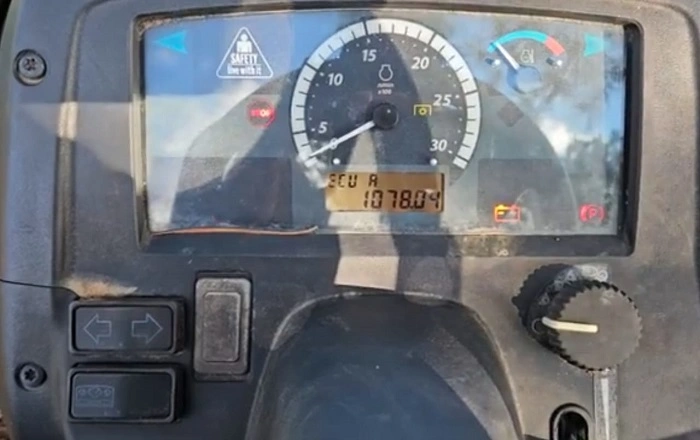 image of John Deere ECU code error